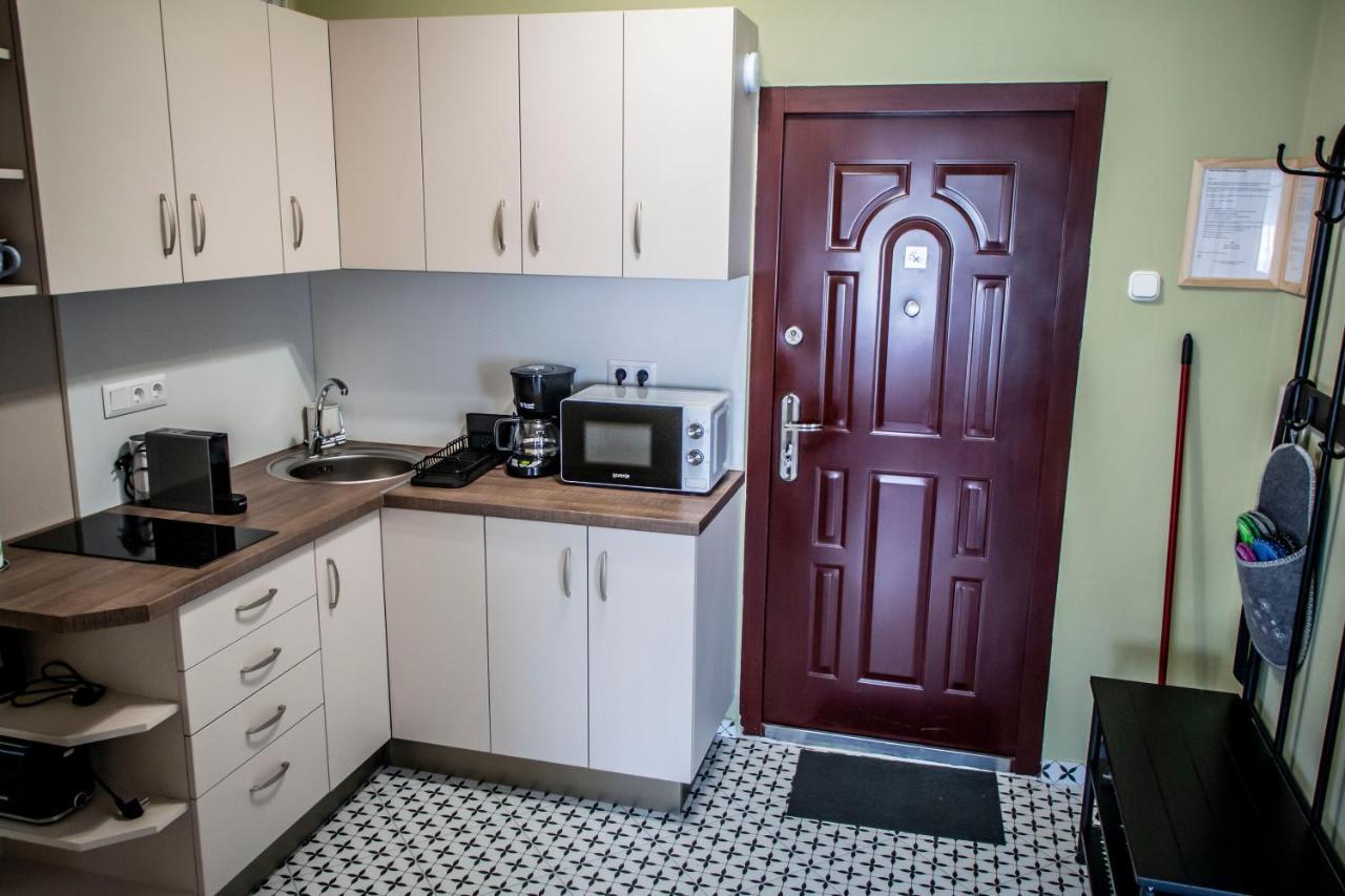 Centergom Apartment Esztergom Ngoại thất bức ảnh